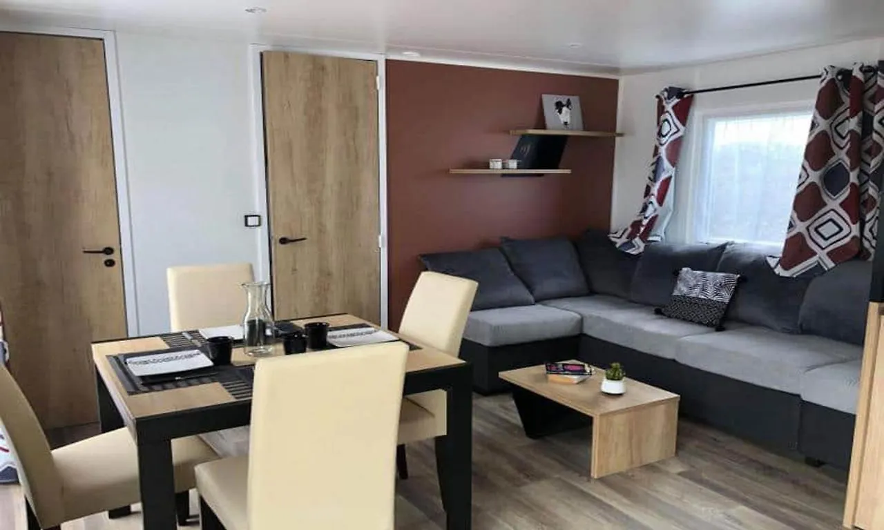 Domaine De Kerlann-Mh6Pers-2Ch-Grande Terrasse-Tout Confort Pont-Aven Campsite